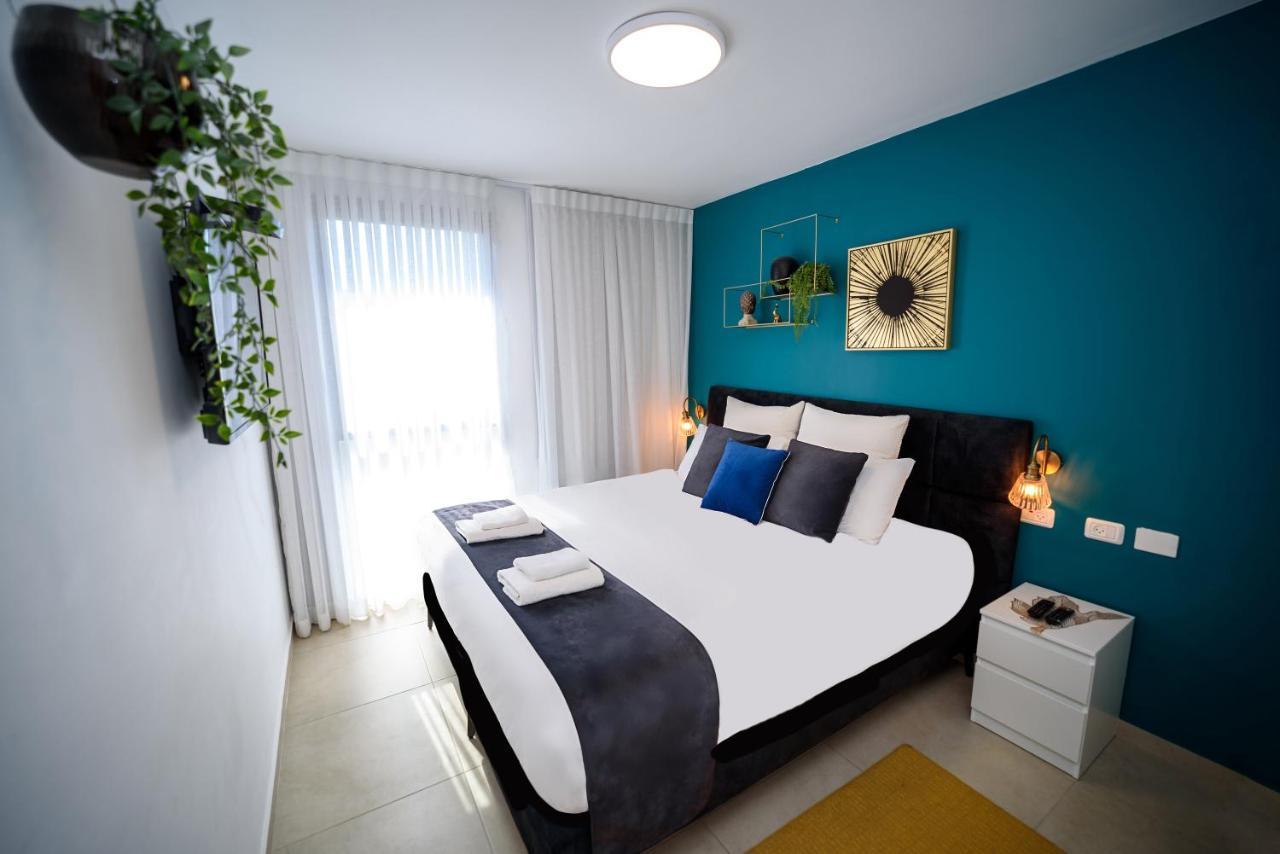 Yalarent Migdalor Boutique Apartments With Sea Views Тиверіада Екстер'єр фото