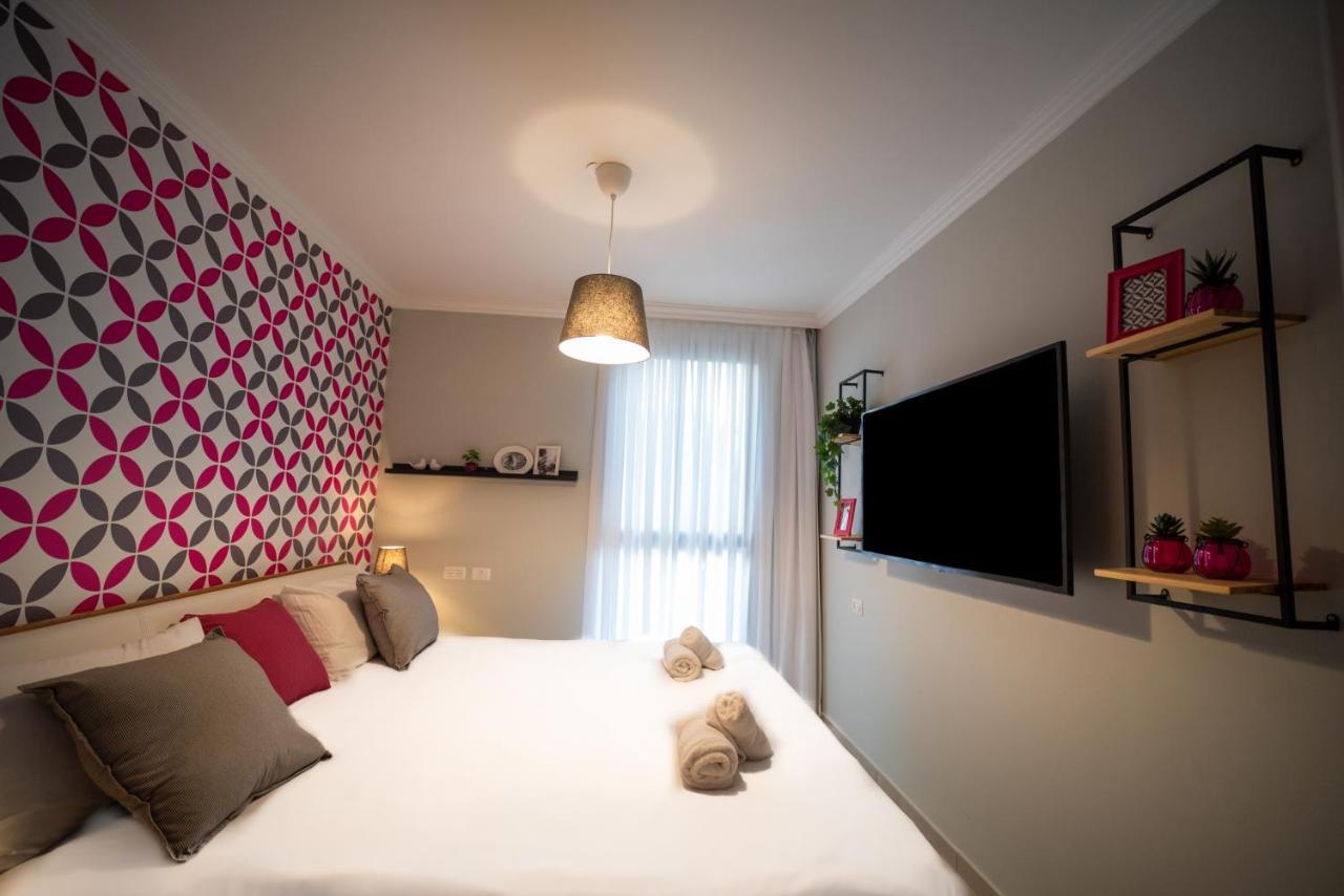 Yalarent Migdalor Boutique Apartments With Sea Views Тиверіада Екстер'єр фото