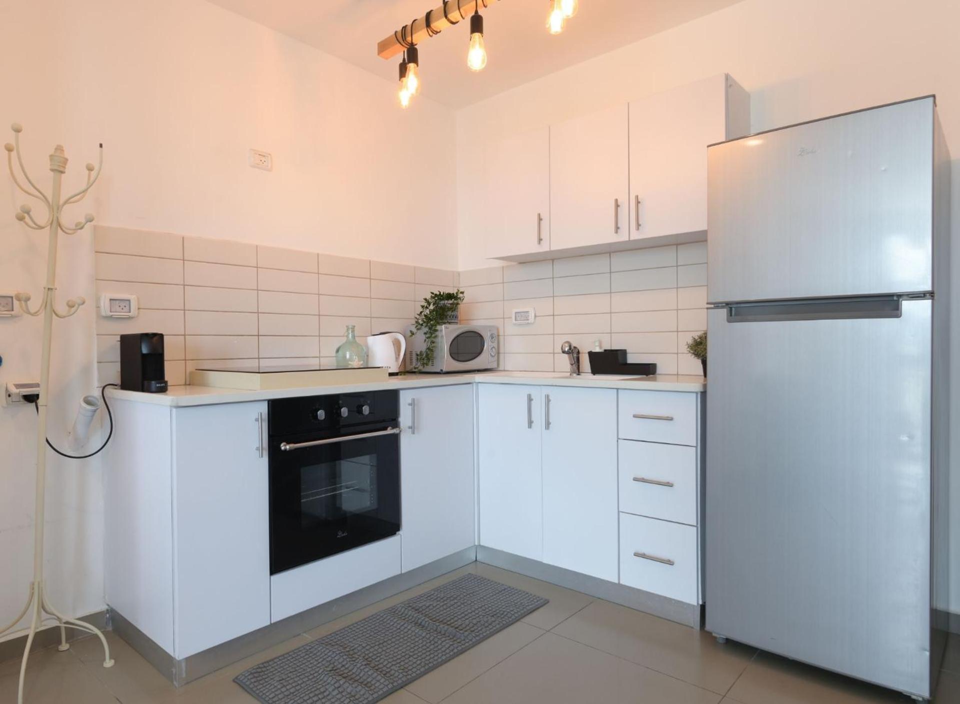 Yalarent Migdalor Boutique Apartments With Sea Views Тиверіада Екстер'єр фото
