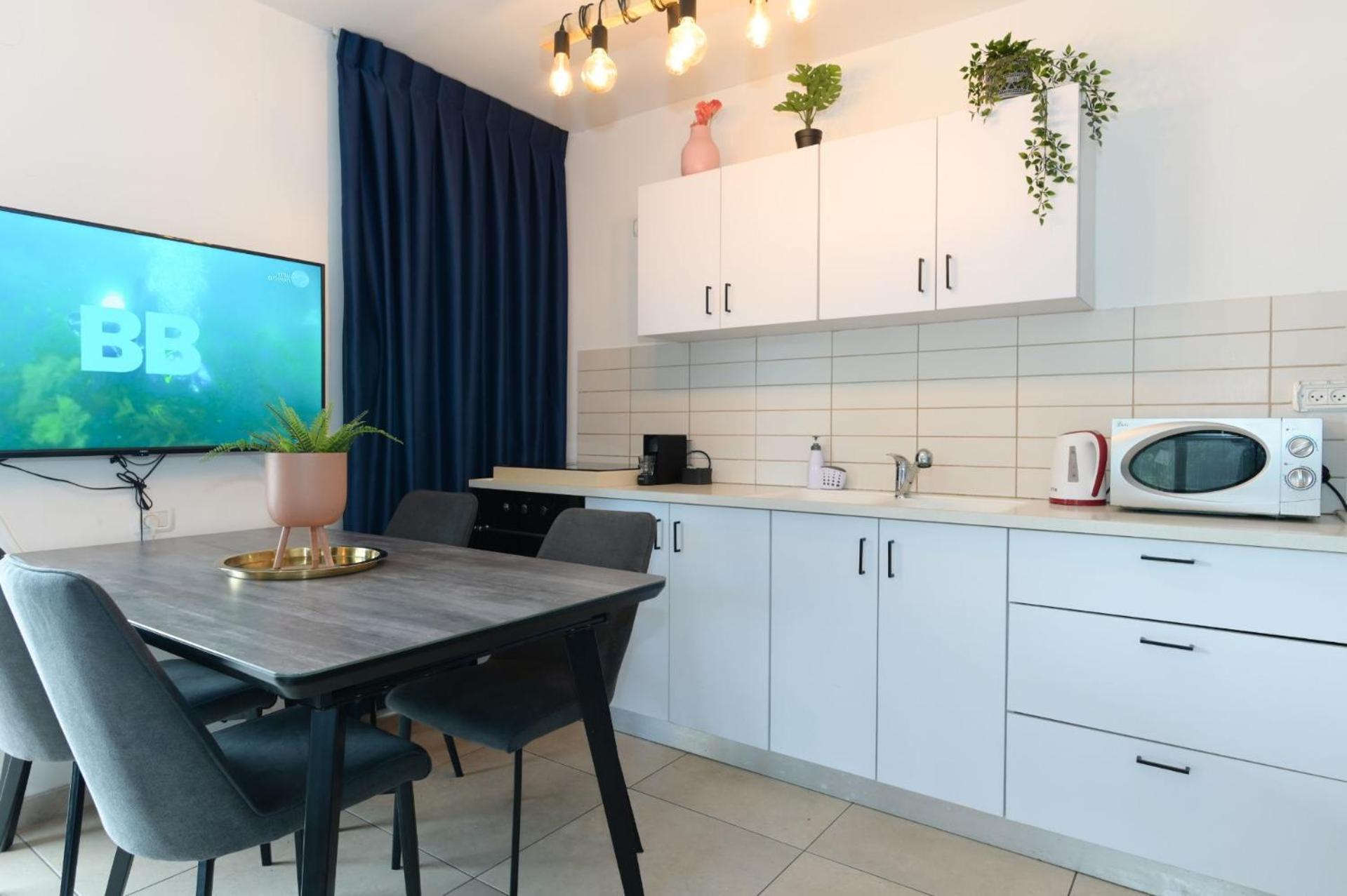 Yalarent Migdalor Boutique Apartments With Sea Views Тиверіада Екстер'єр фото